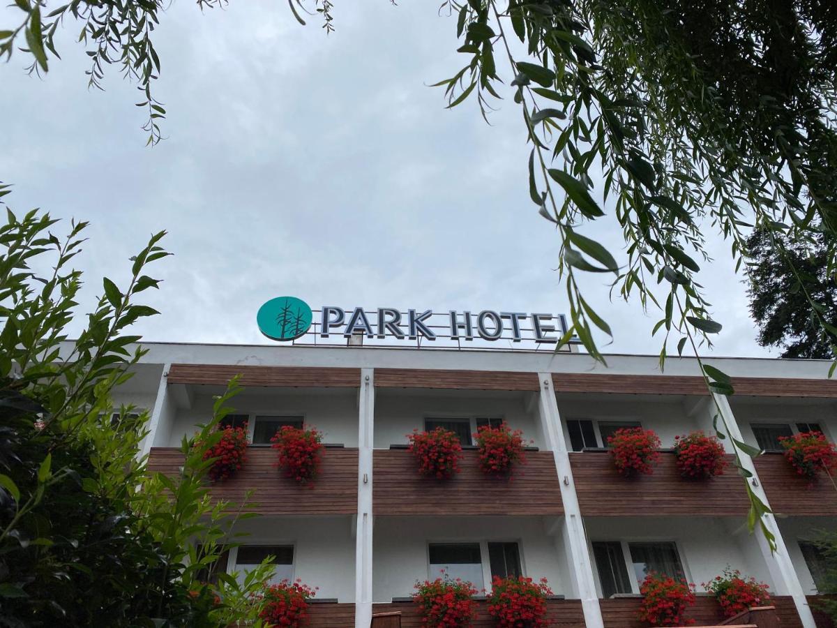 Hotel Park Sfantu Gheorghe Exterior foto