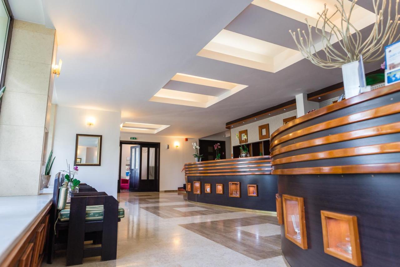 Hotel Park Sfantu Gheorghe Exterior foto